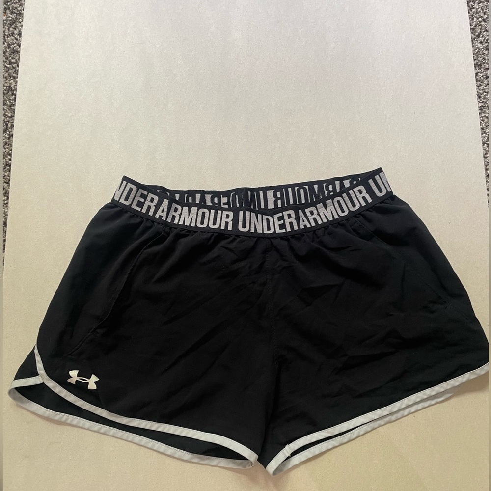 Under Armour athletic shorts woman’s
